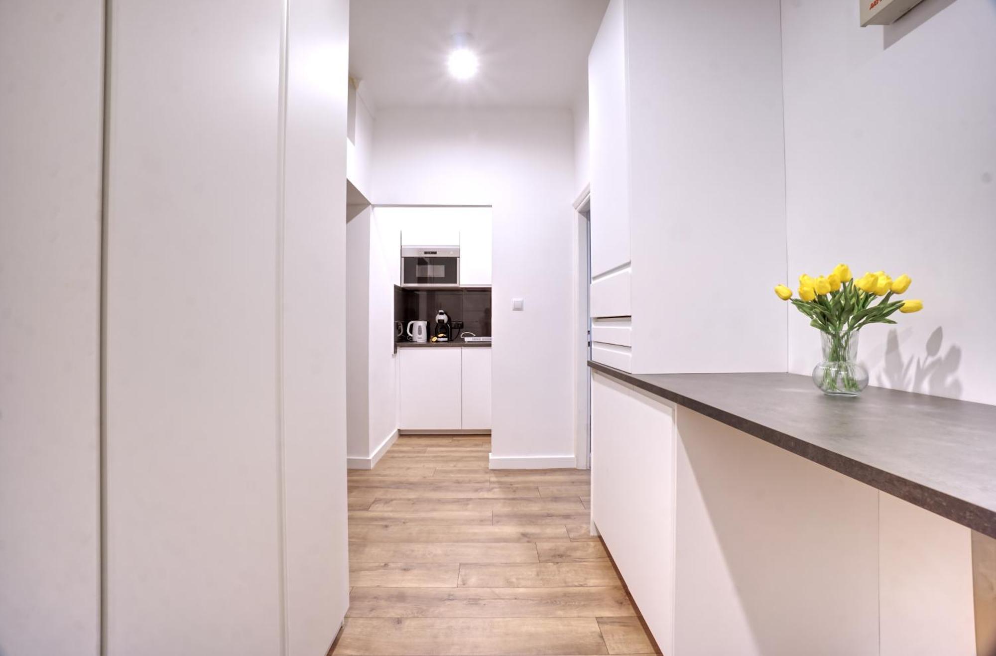 Warsaw Premium Apartments Boczna المظهر الخارجي الصورة
